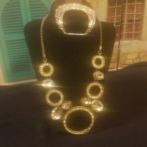 Necklace & Bracelet